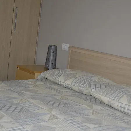 Pertini Apartman *